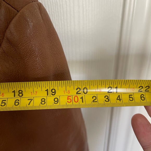 Leather jacket - Picture 2 of 3